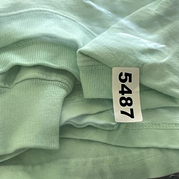 Disney Star Wars Mandalorian Spirit Jersey Adult XL Green Baby Yoda Long Sleeve - Picture 13 of 13